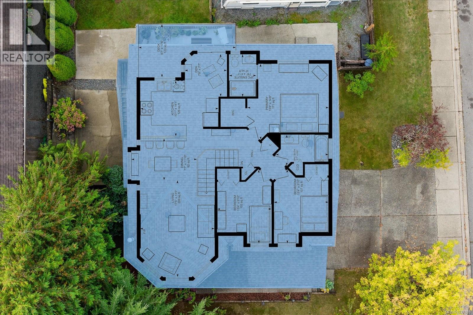 5853 Tweedsmuir Cres, Nanaimo