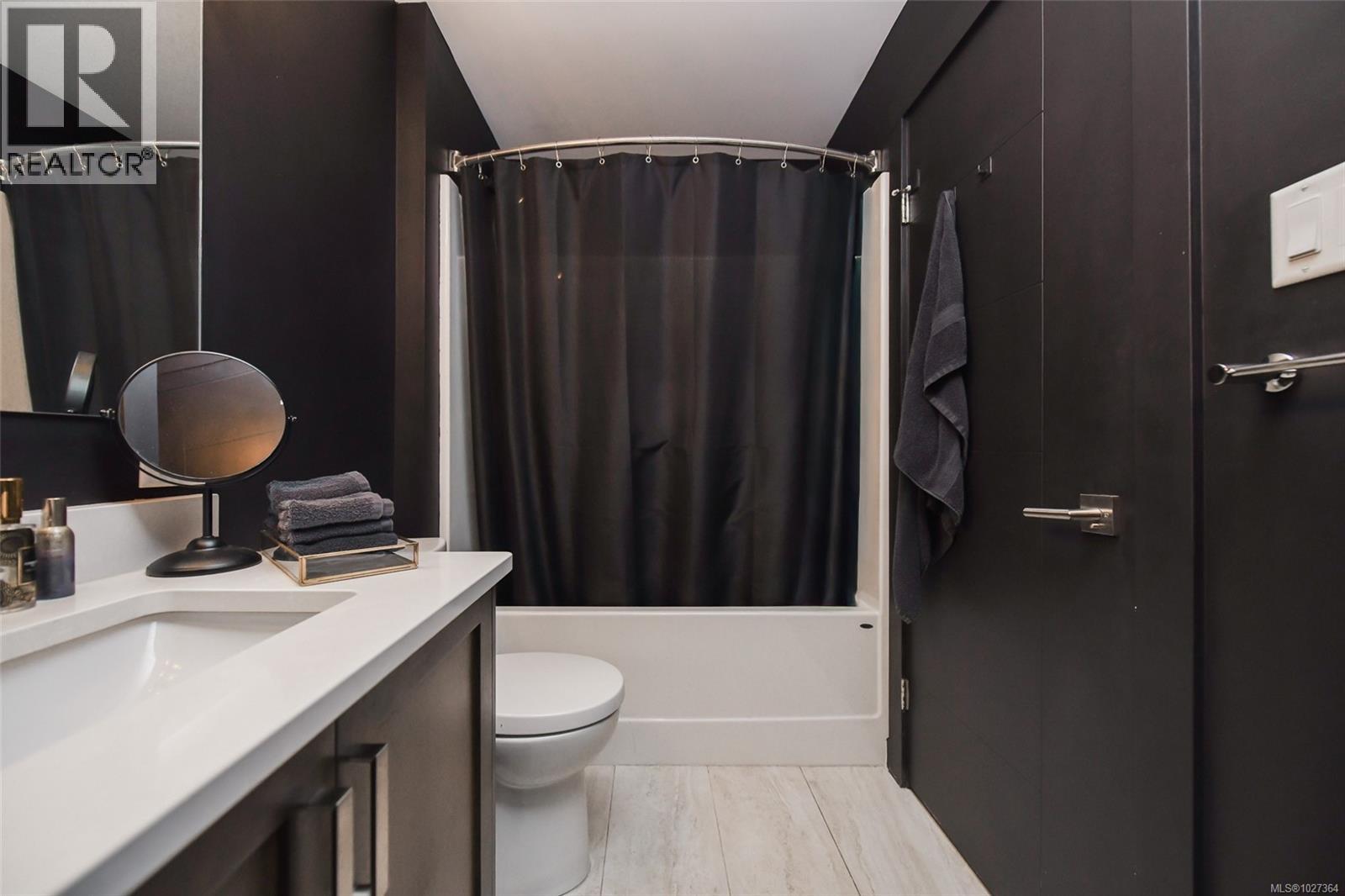 302 91 Chapel St, Nanaimo