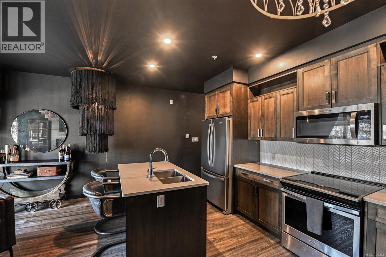 302 91 Chapel St, Nanaimo