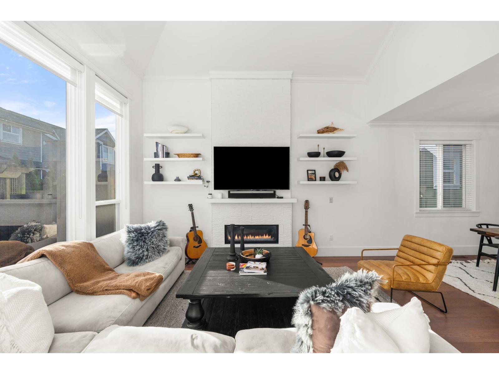 17366 0B AVENUE, Surrey