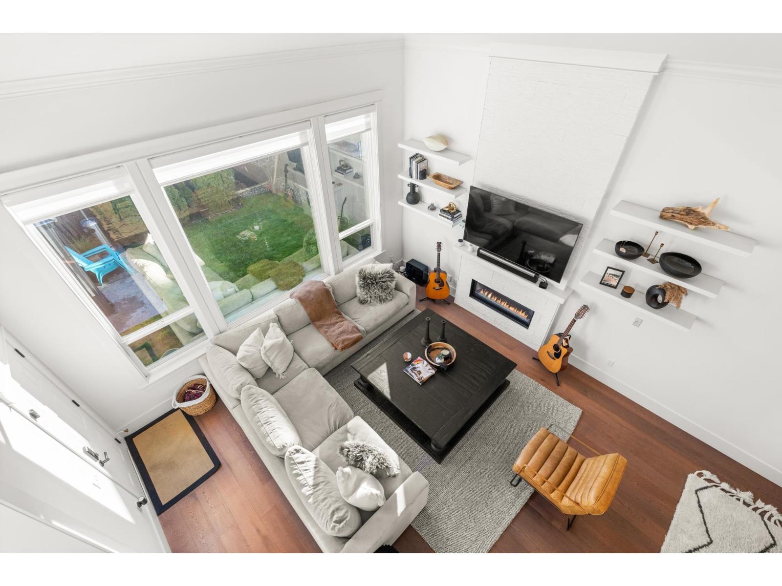 17366 0B AVENUE, Surrey