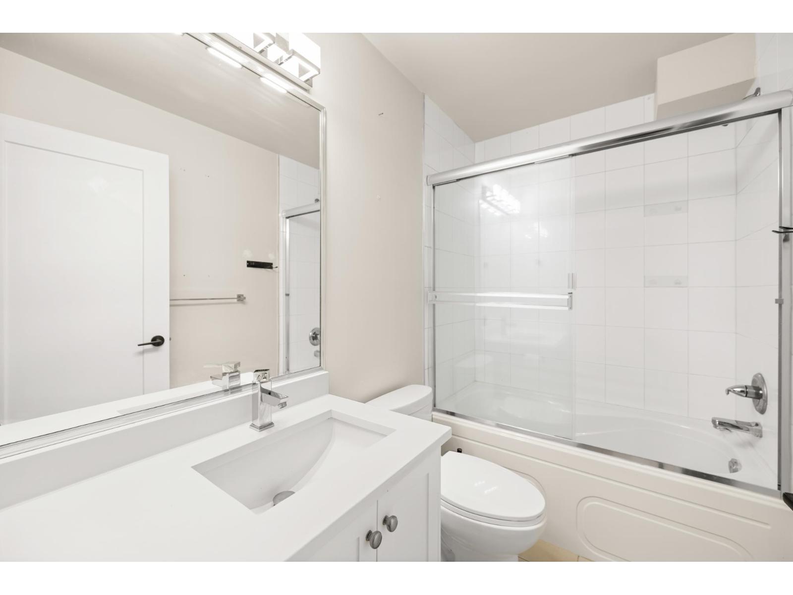 17366 0B AVENUE, Surrey