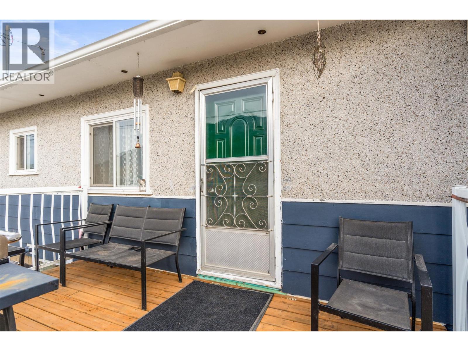 5714 Ponderosa Road, Falkland