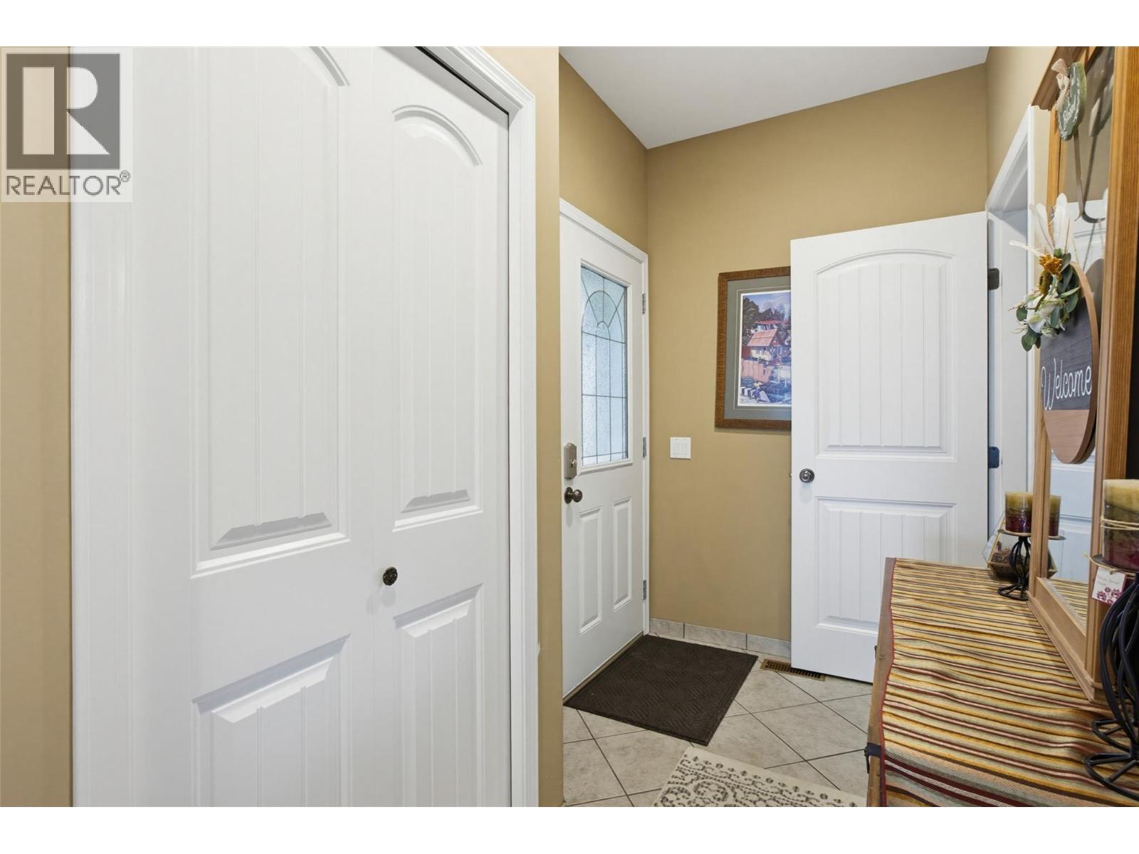 2365 Abbeyglen Way Unit# 31, Kamloops