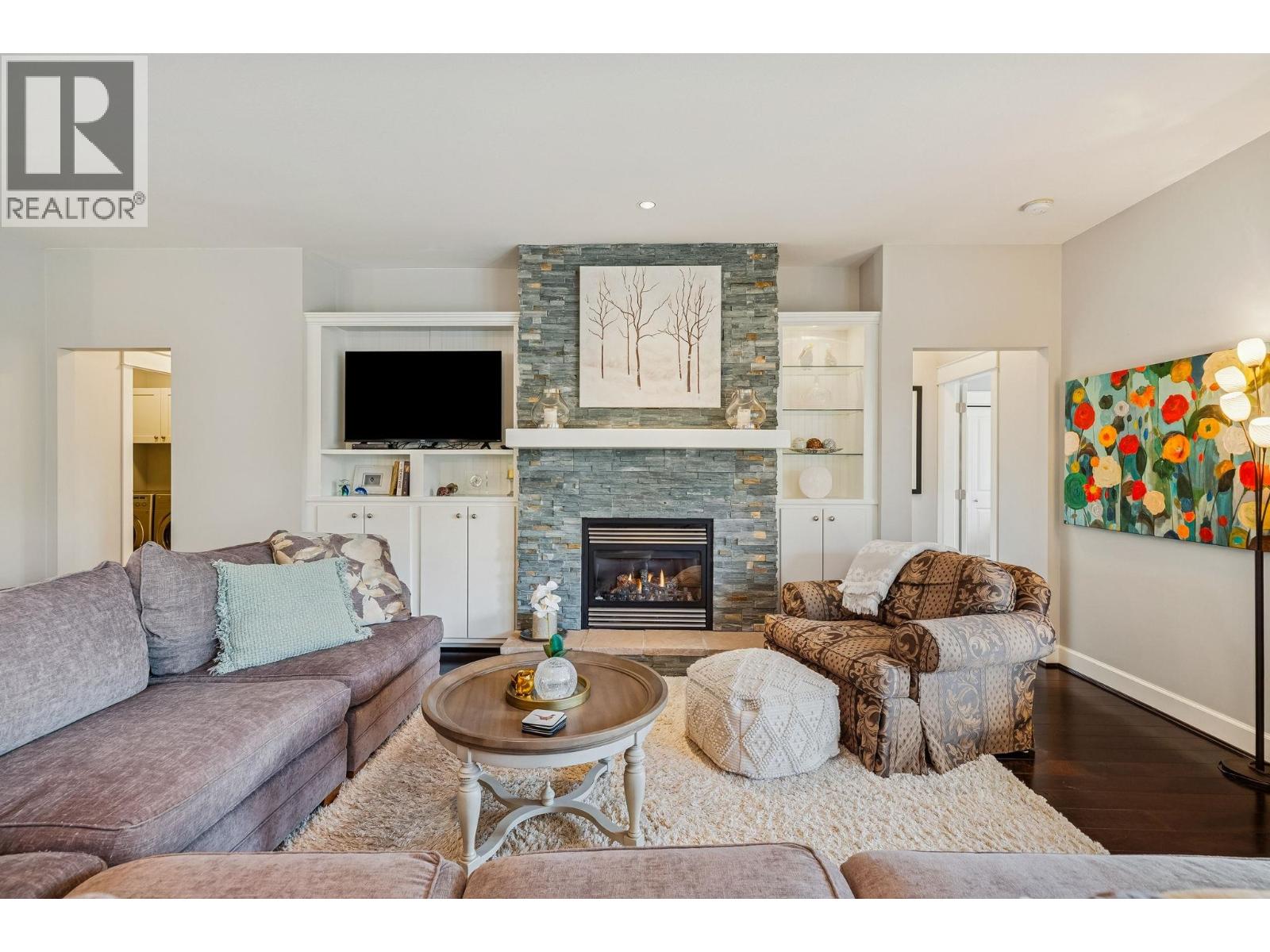 5104 44B Avenue, Delta