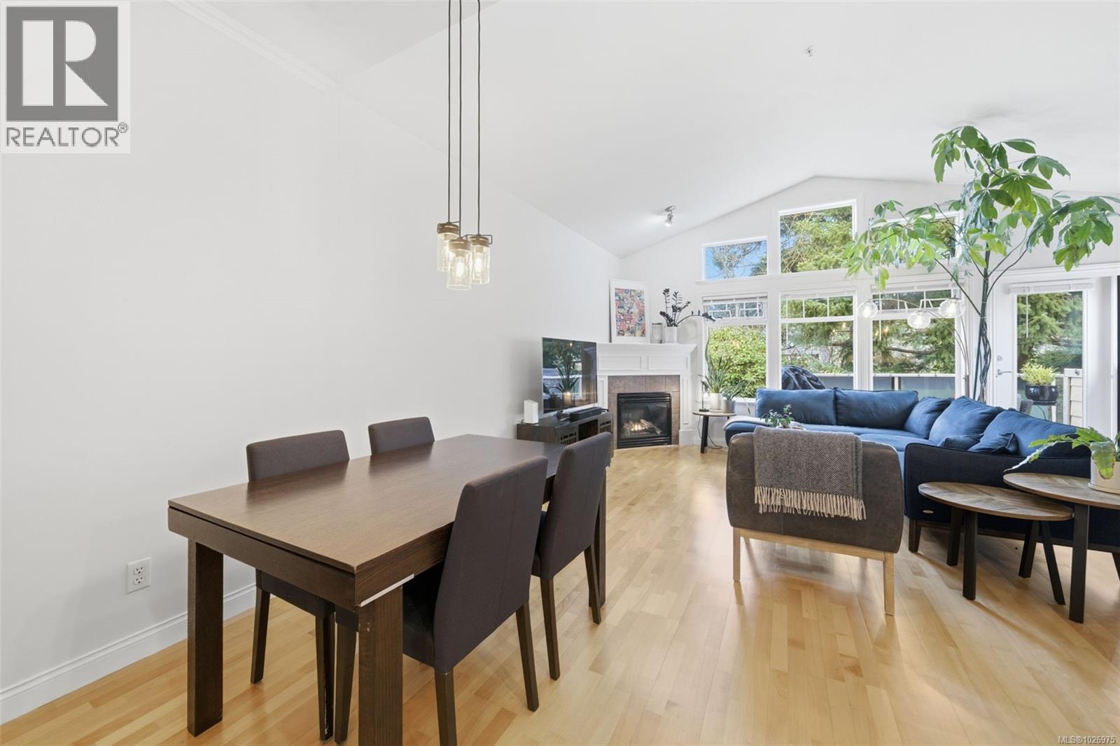 75 850 Parklands Drive, Esquimalt