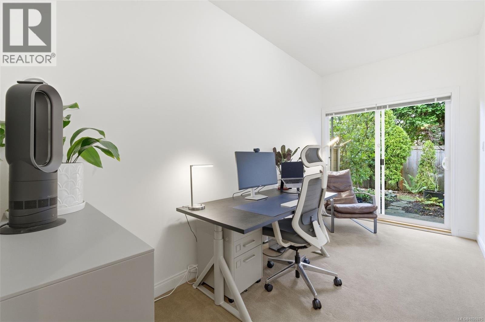 75 850 Parklands Drive, Esquimalt