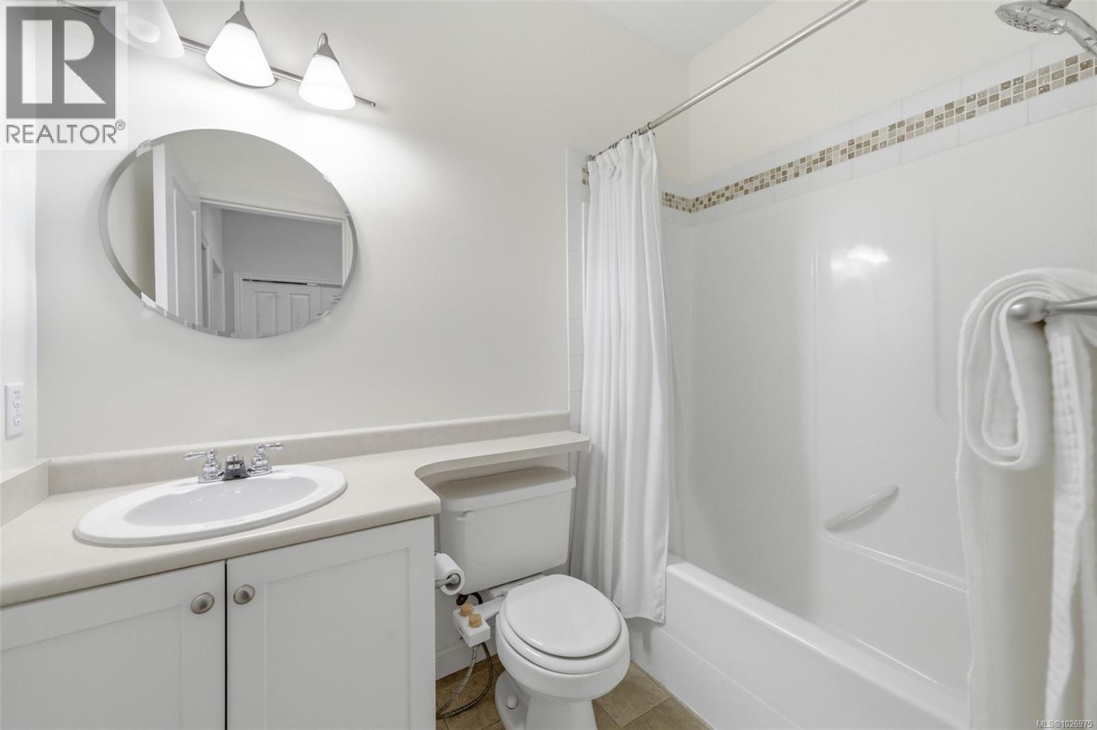 75 850 Parklands Drive, Esquimalt