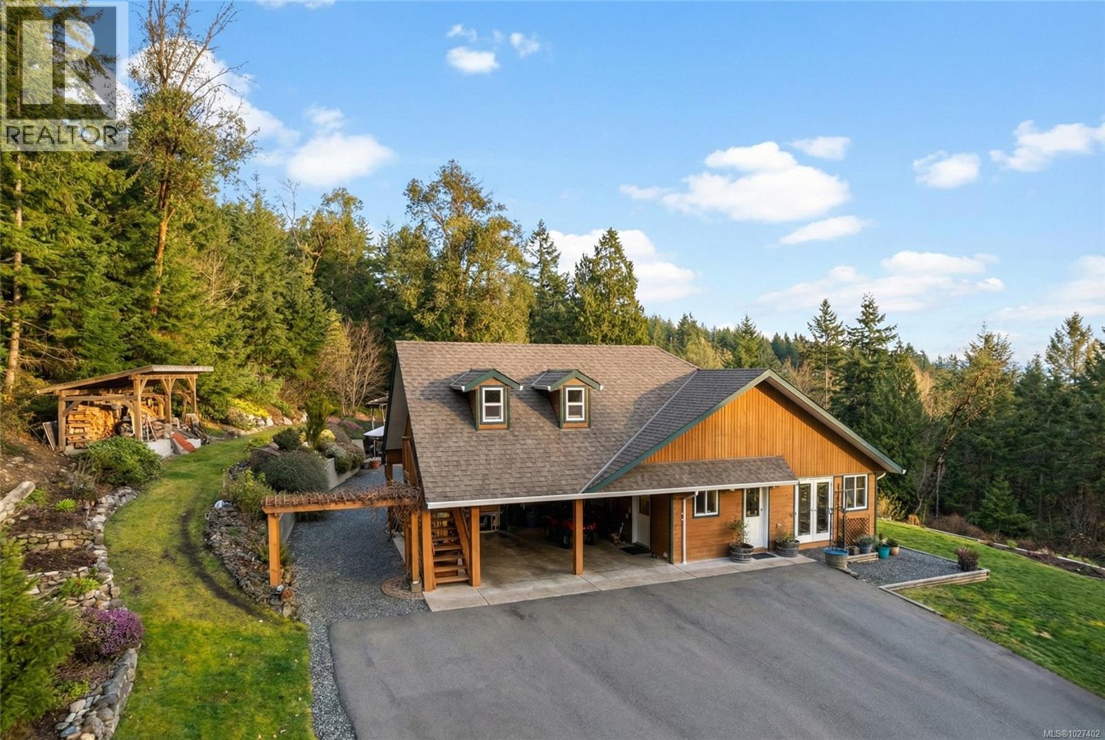 1990 Rena Rd, Nanoose Bay