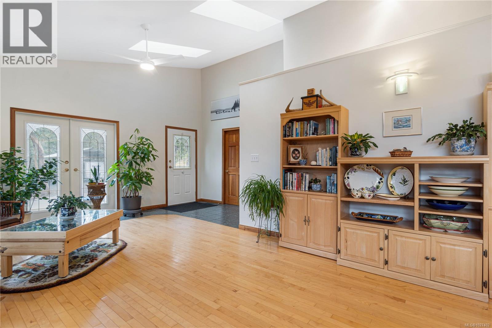 1990 Rena Rd, Nanoose Bay