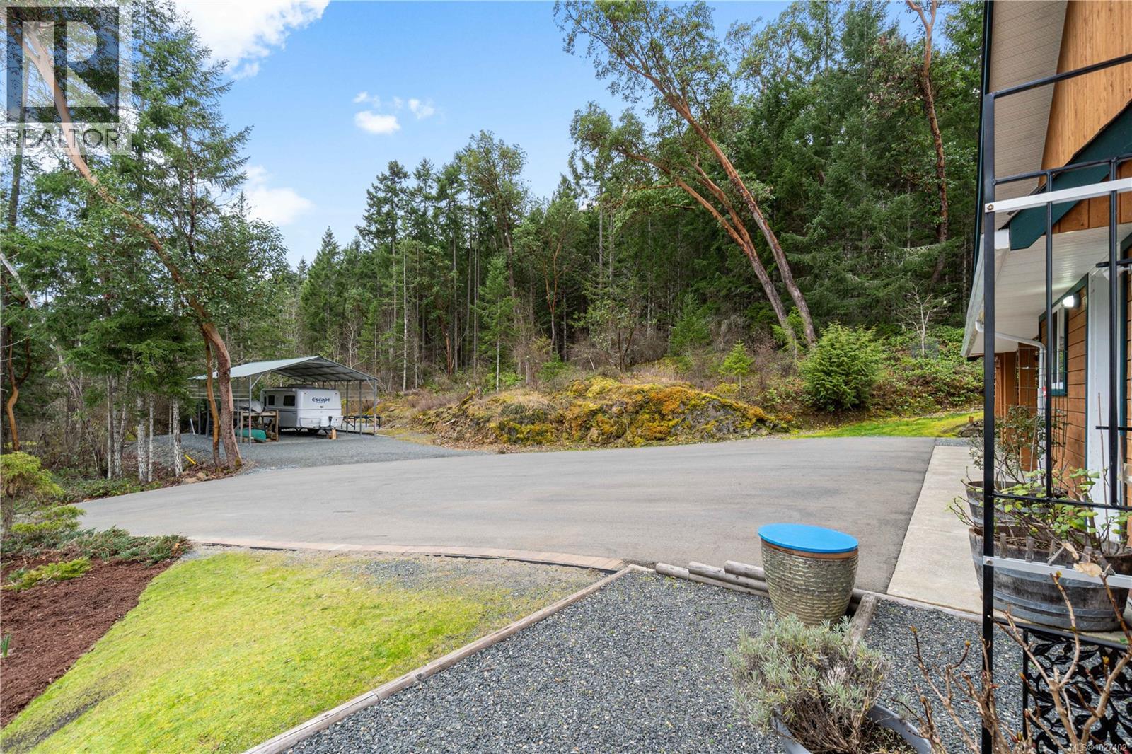 1990 Rena Rd, Nanoose Bay