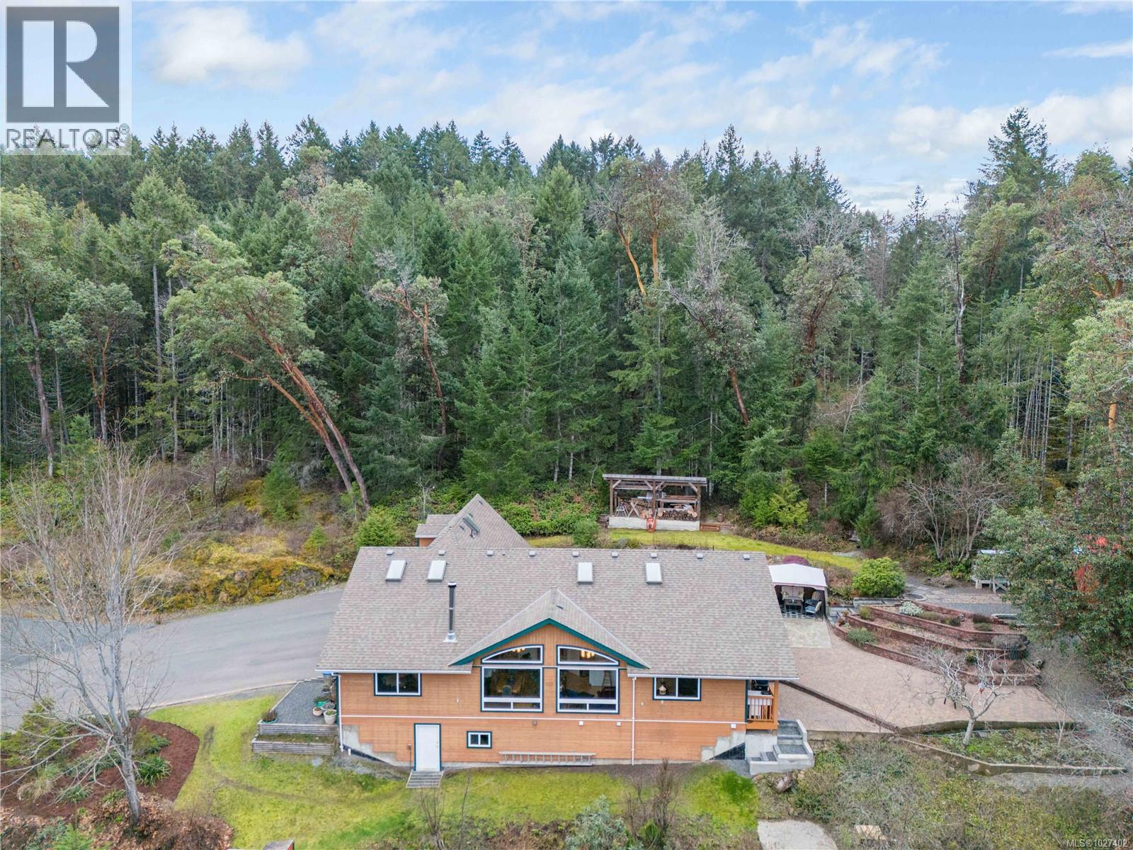 1990 Rena Rd, Nanoose Bay