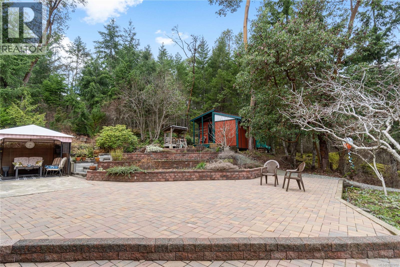 1990 Rena Rd, Nanoose Bay