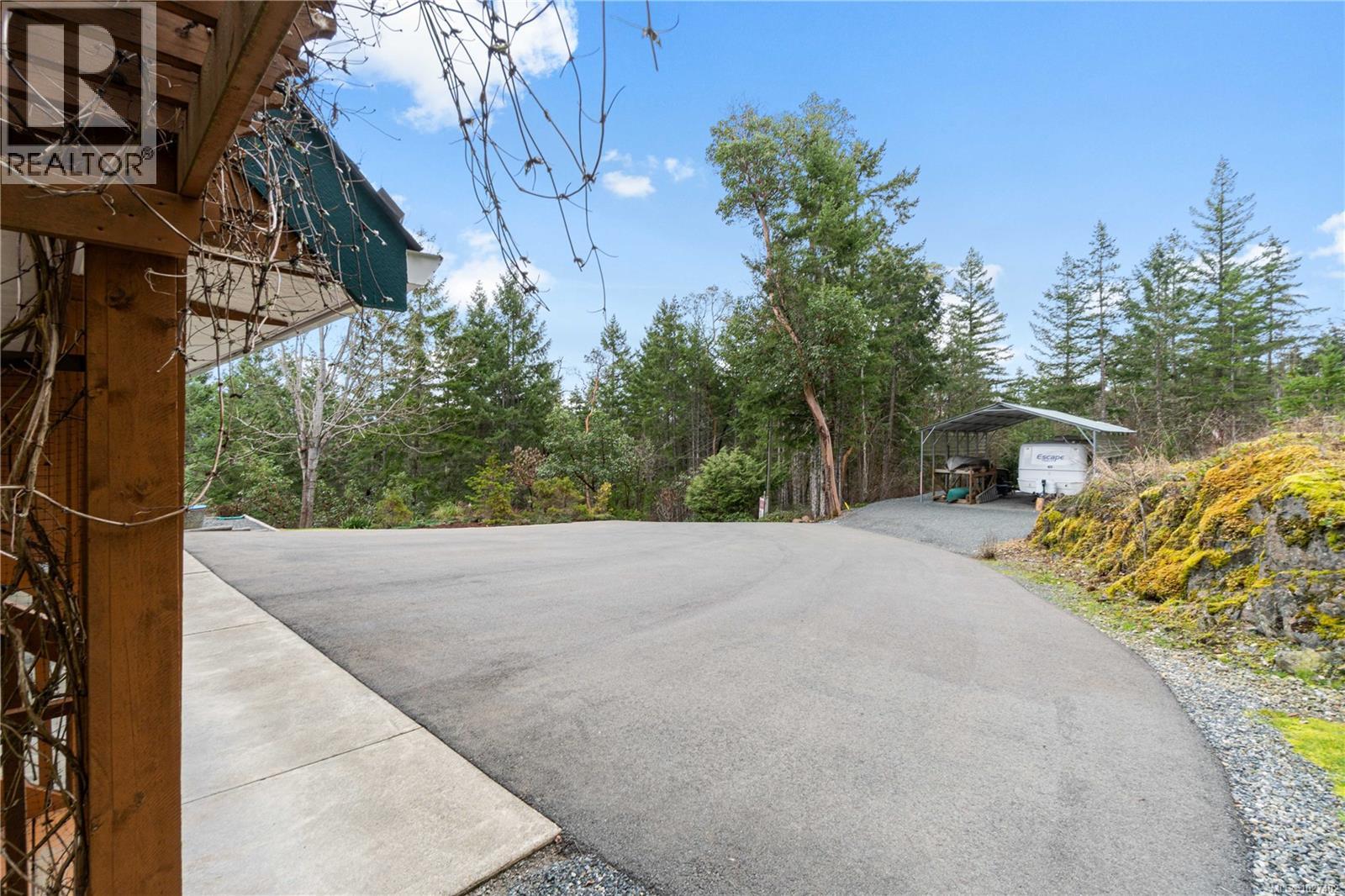 1990 Rena Rd, Nanoose Bay