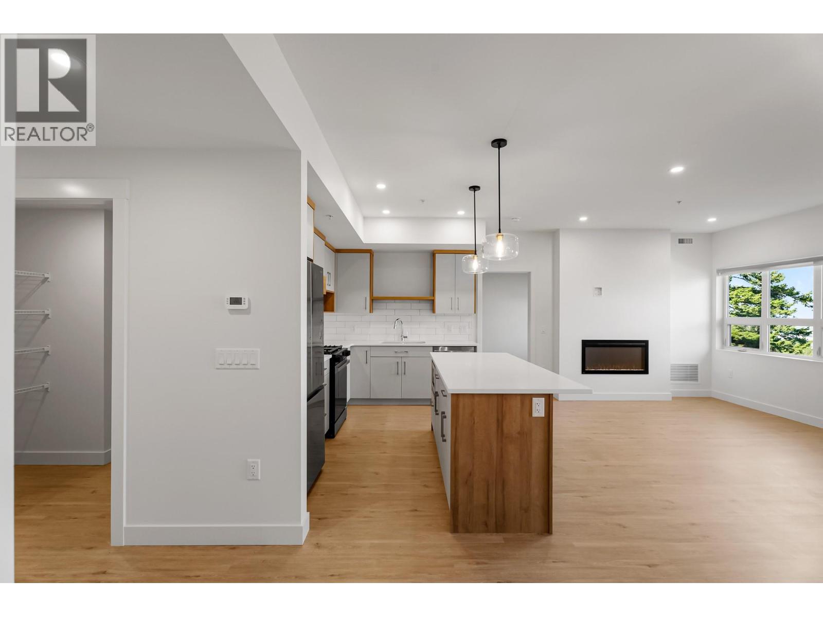 1844 Qu'Appelle Boulevard Unit# 206, Kamloops