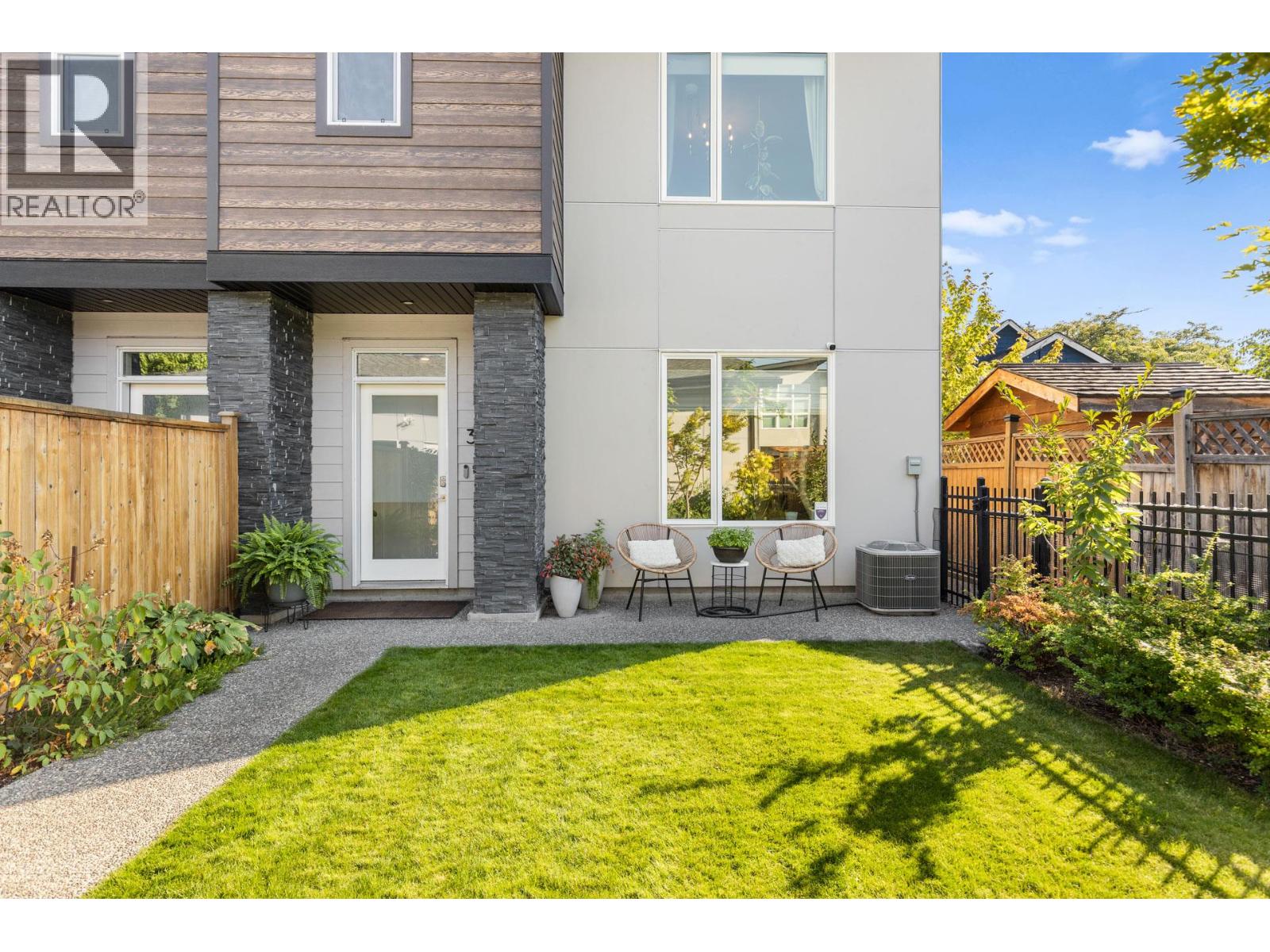 796 Cawston Avenue Unit# 3, Kelowna