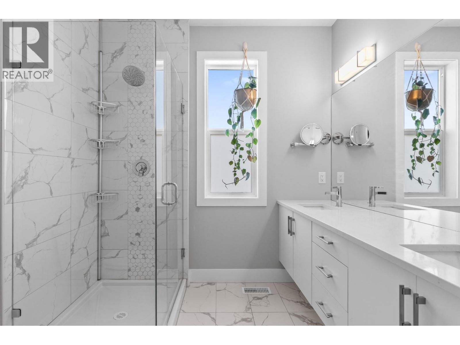 796 Cawston Avenue Unit# 3, Kelowna