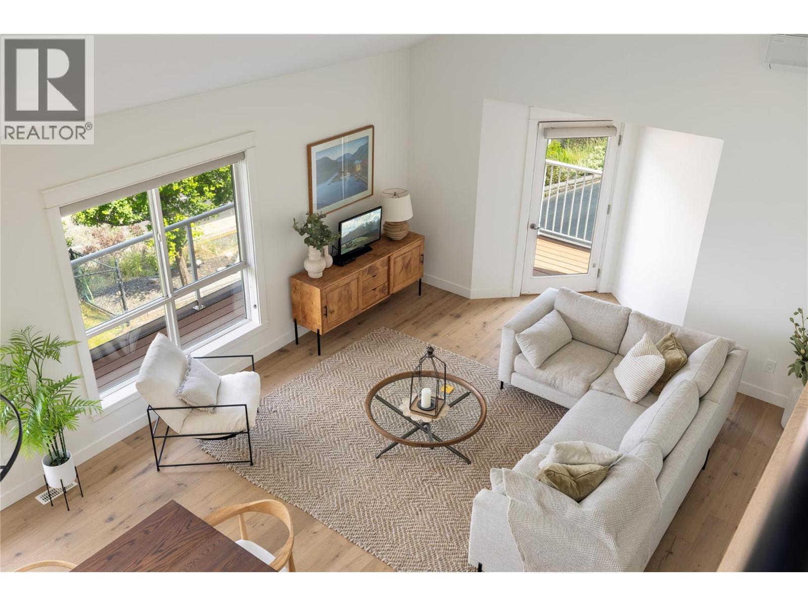 16904 Gatzke Road, Lake Country