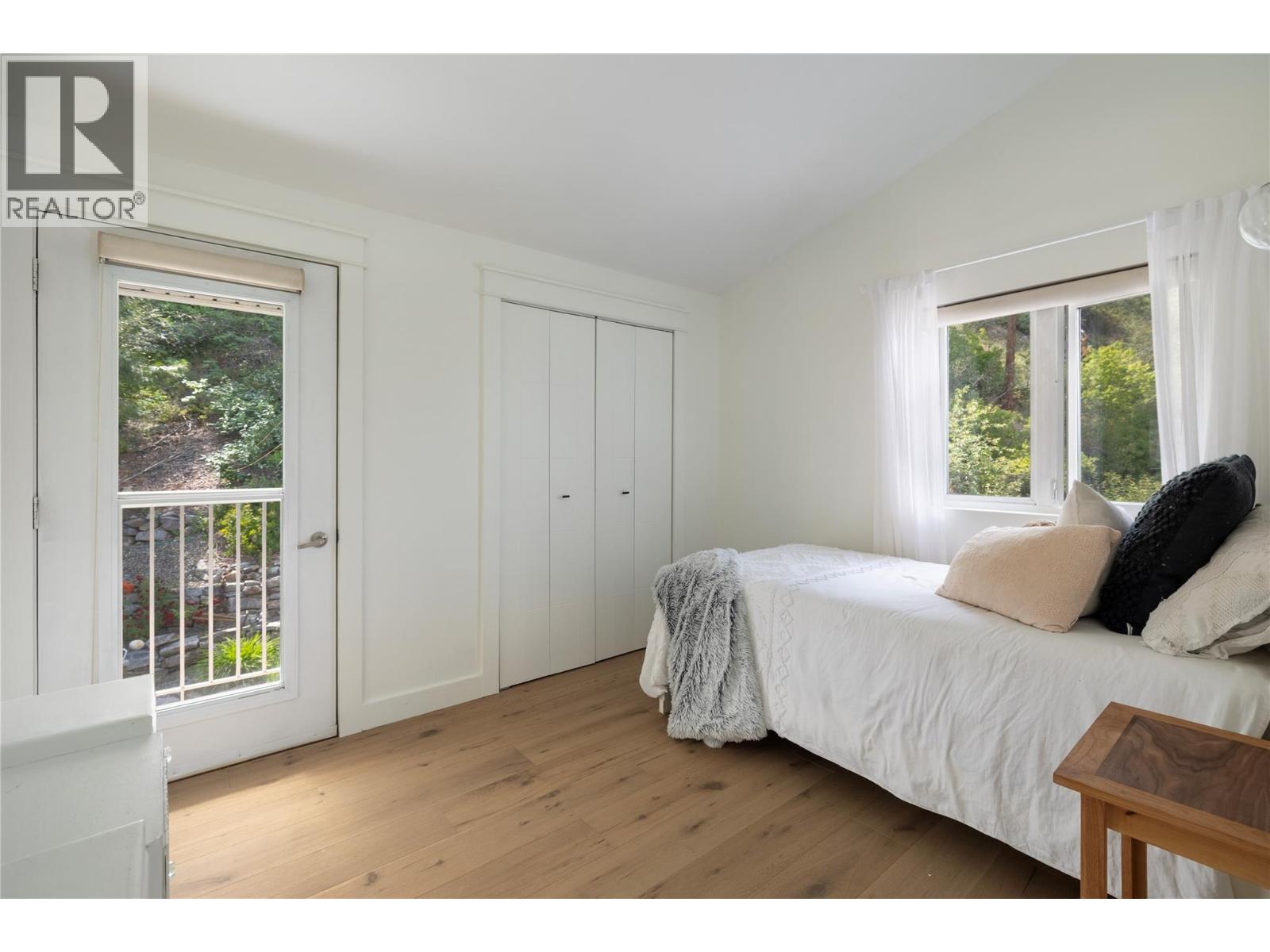 16904 Gatzke Road, Lake Country