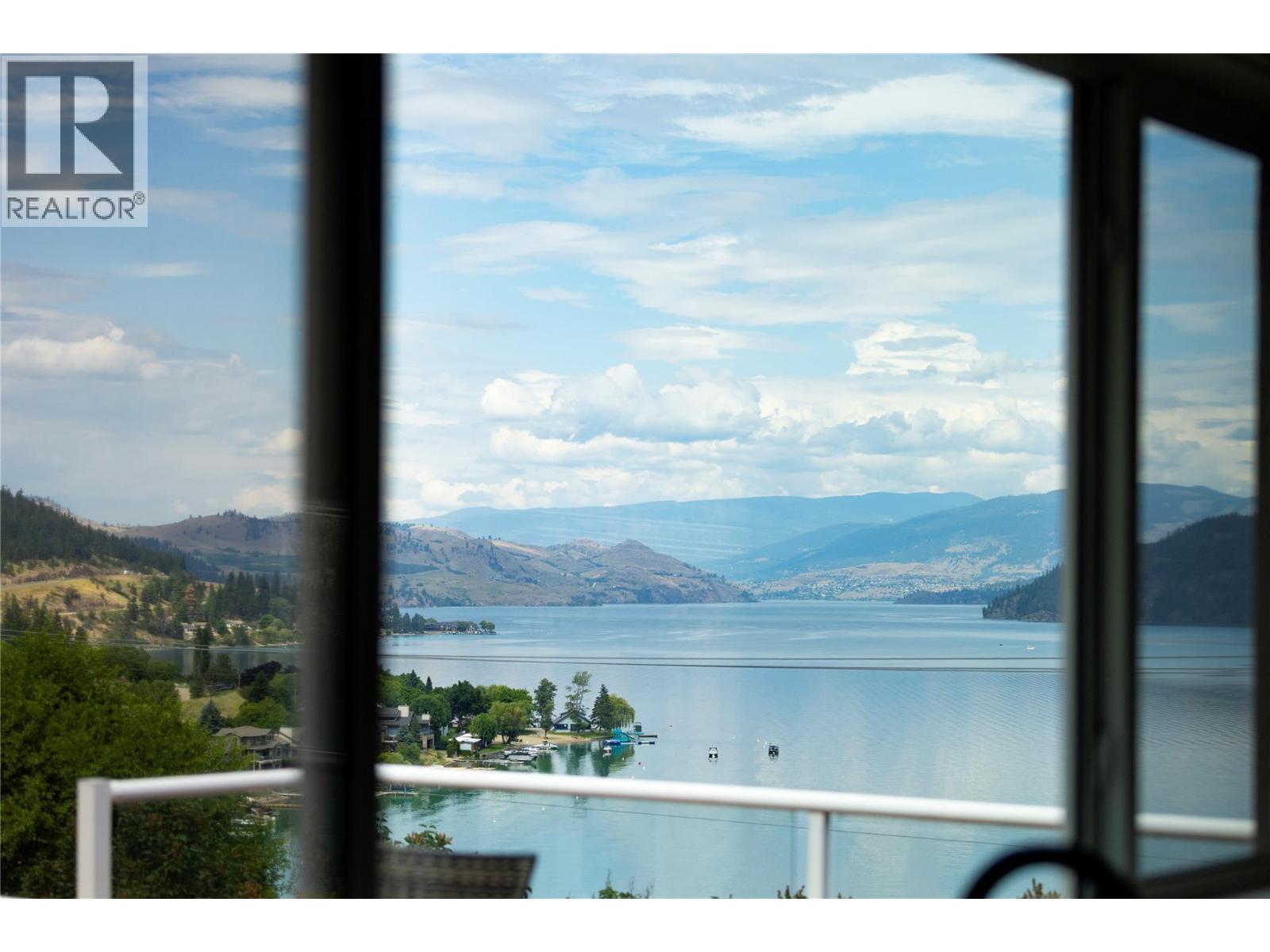 16904 Gatzke Road, Lake Country