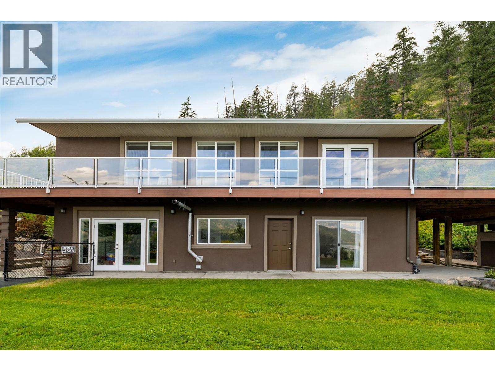 16904 Gatzke Road, Lake Country