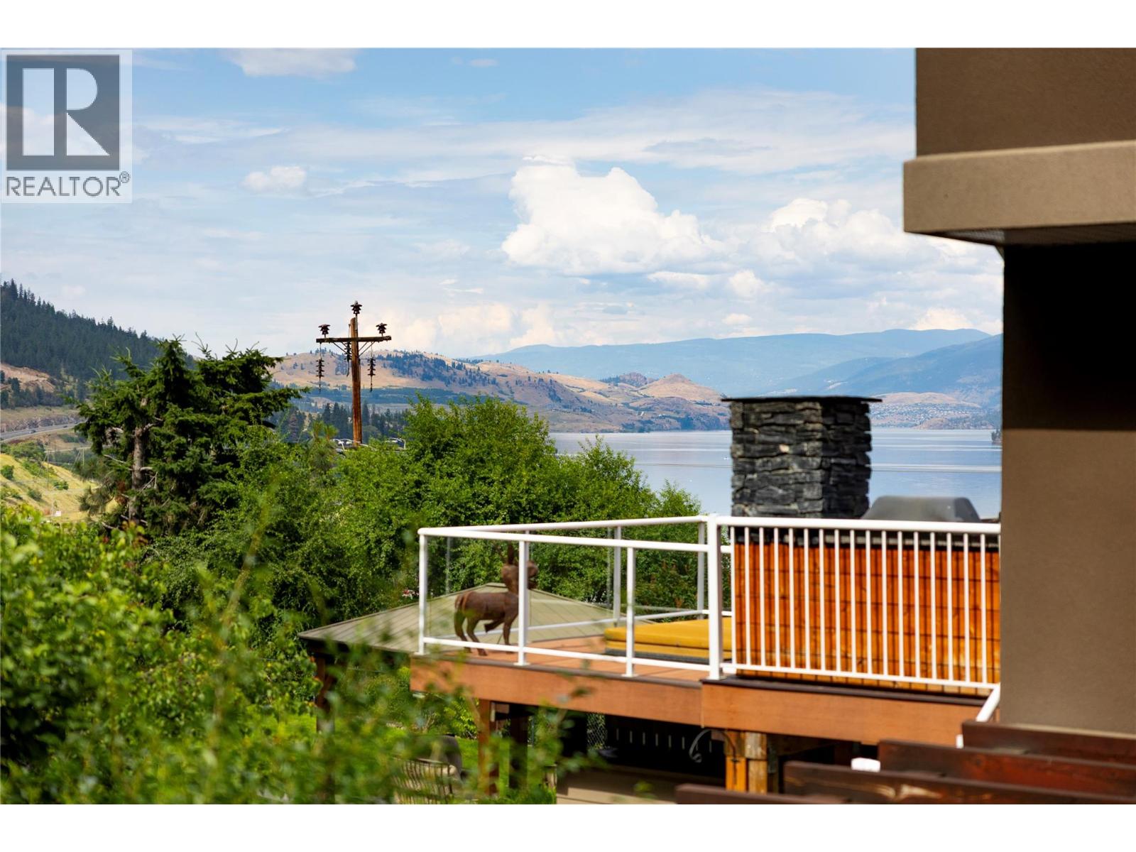 16904 Gatzke Road, Lake Country