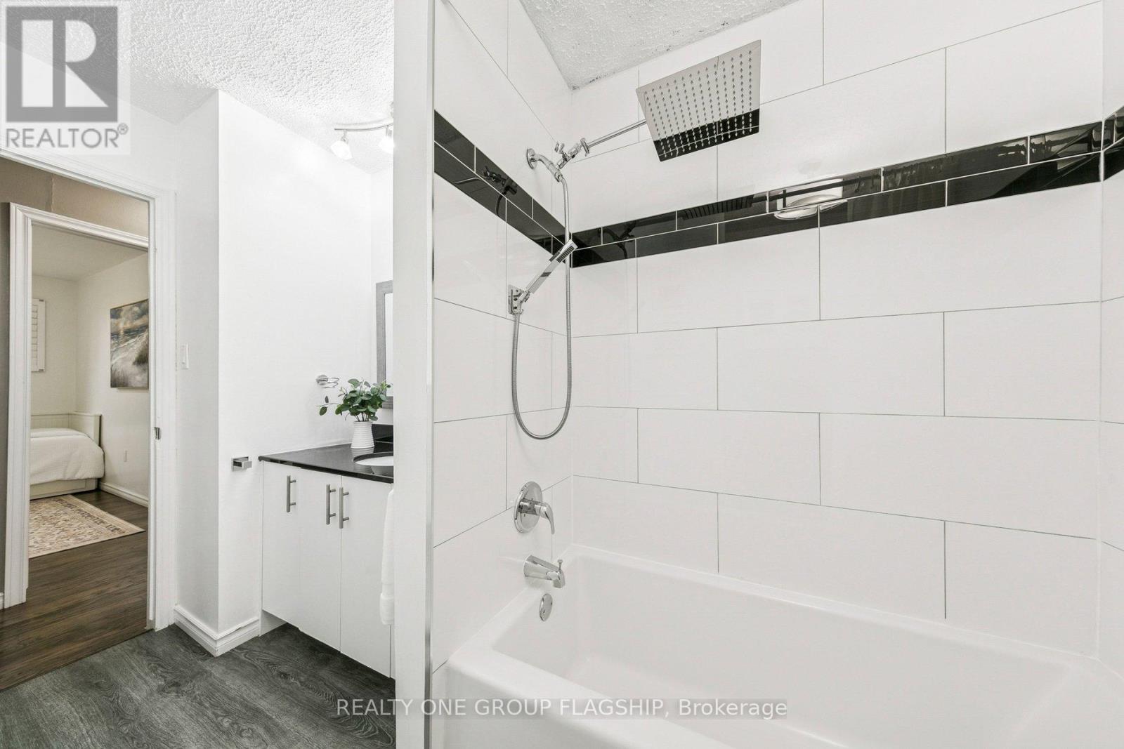 #137 100 QUIGLEY ROAD - 17