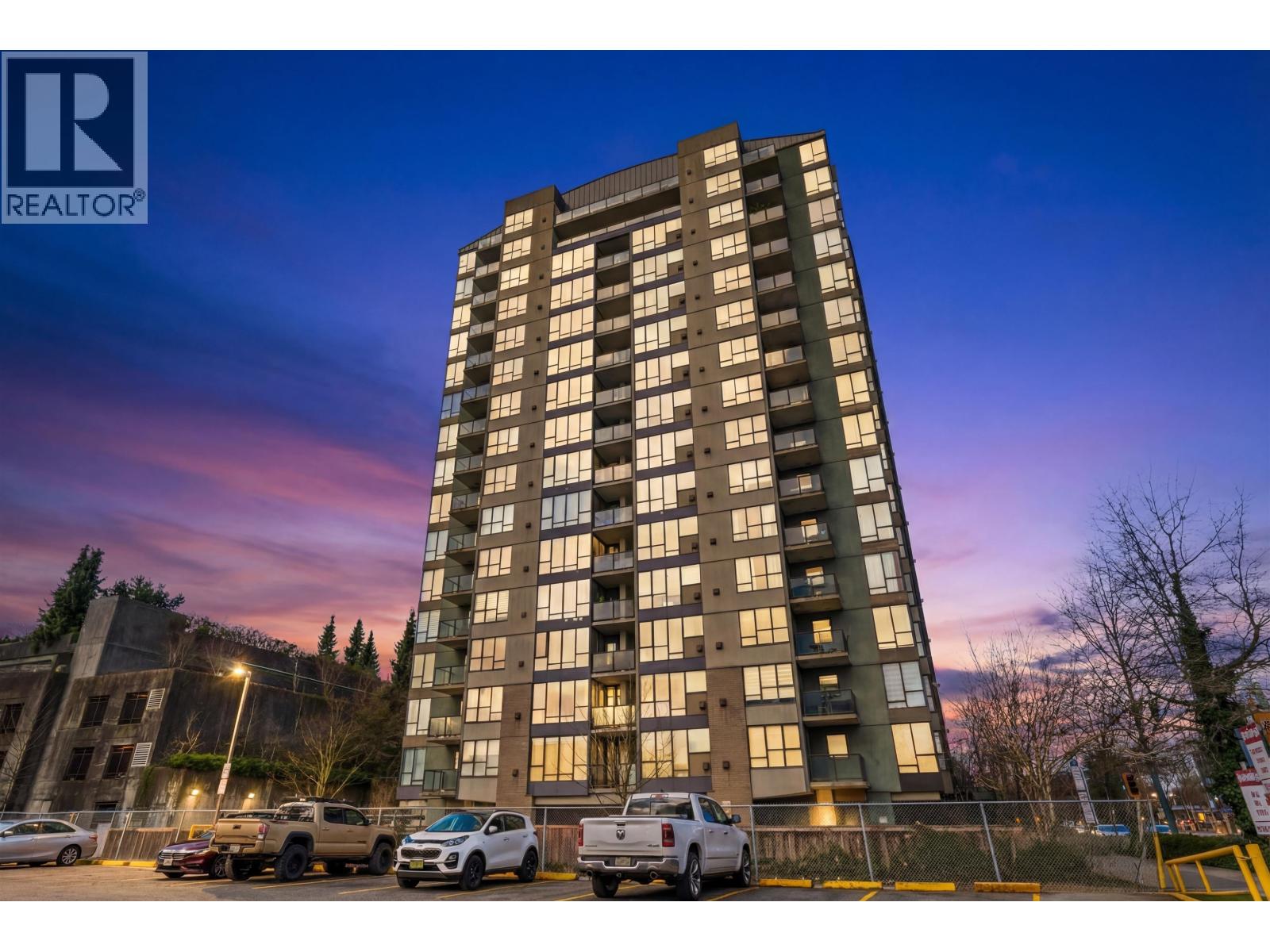 602 8180 GRANVILLE Avenue - photo 2