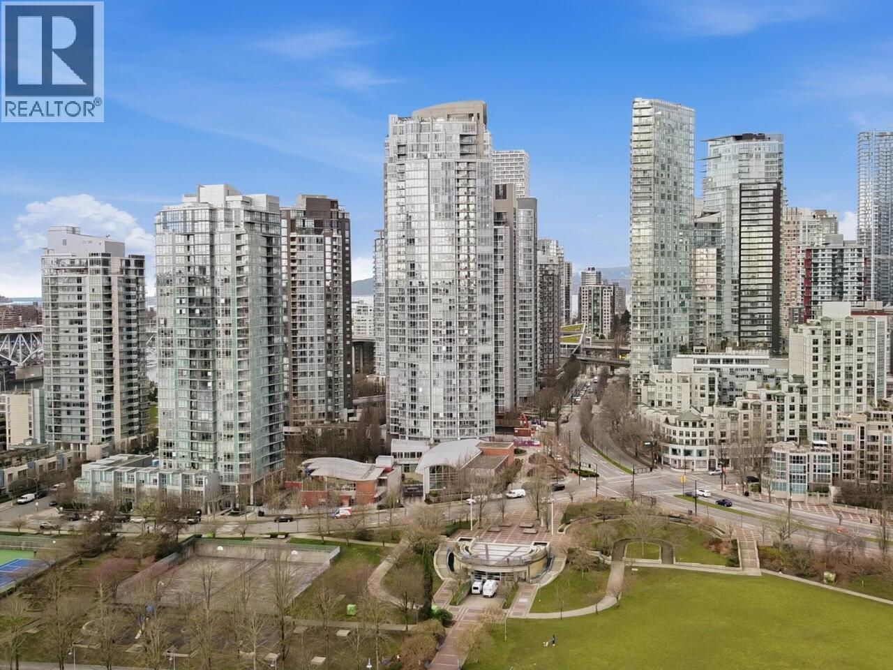 4302 1408 STRATHMORE MEWS, Vancouver