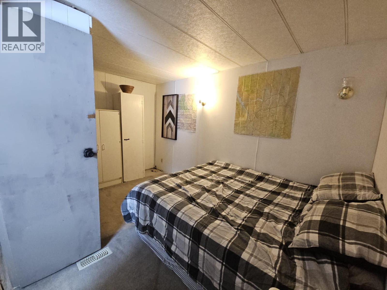 6379 Wildmare Subdivision, Chetwynd