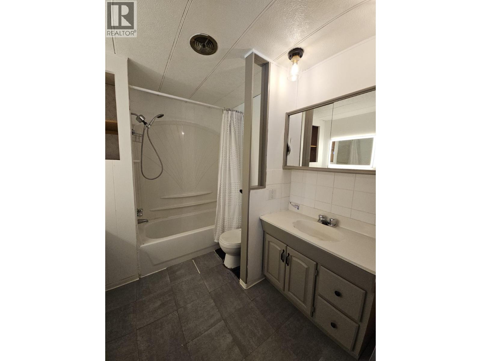 6379 Wildmare Subdivision, Chetwynd