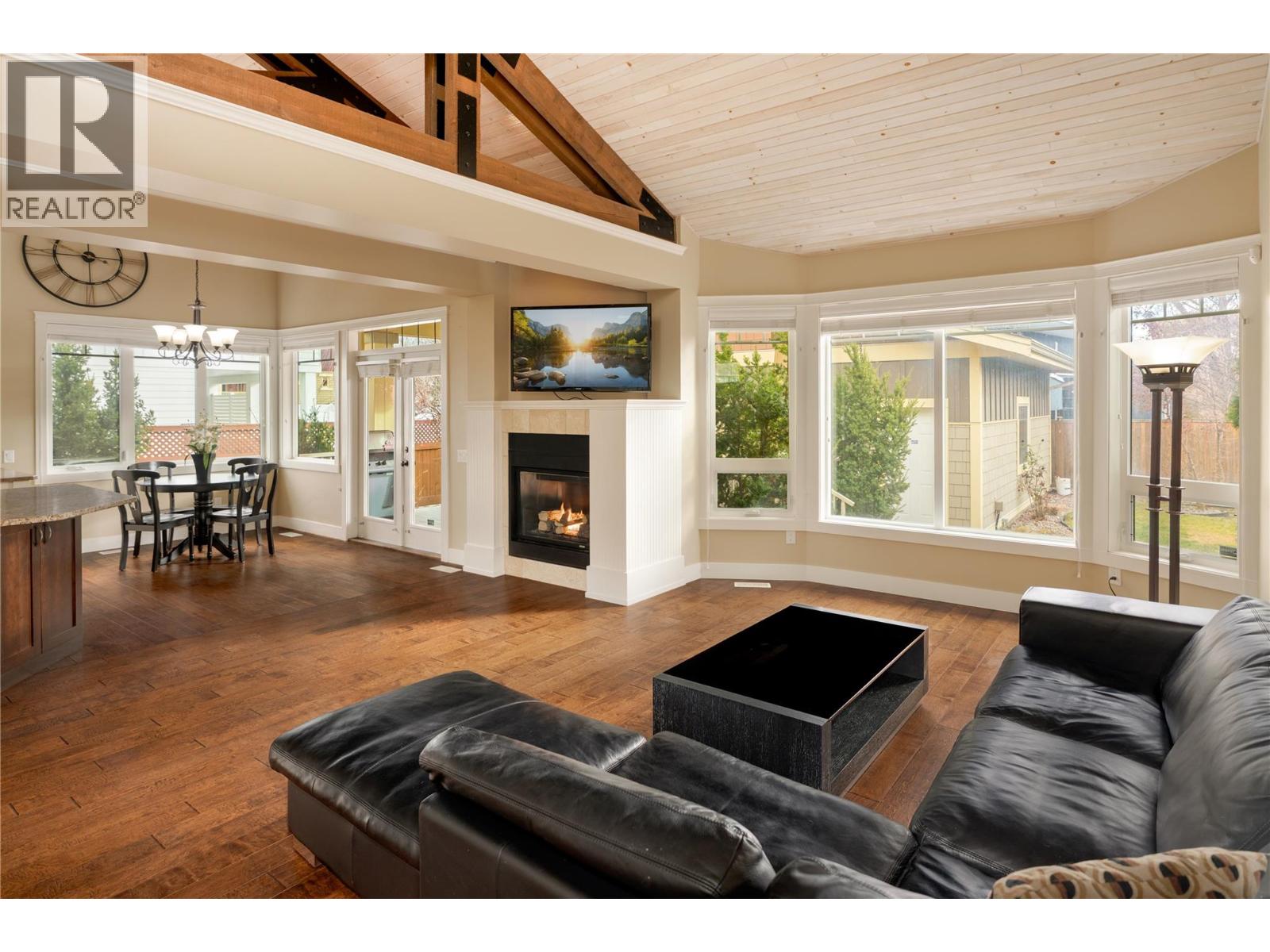 451 Cadder Avenue, Kelowna