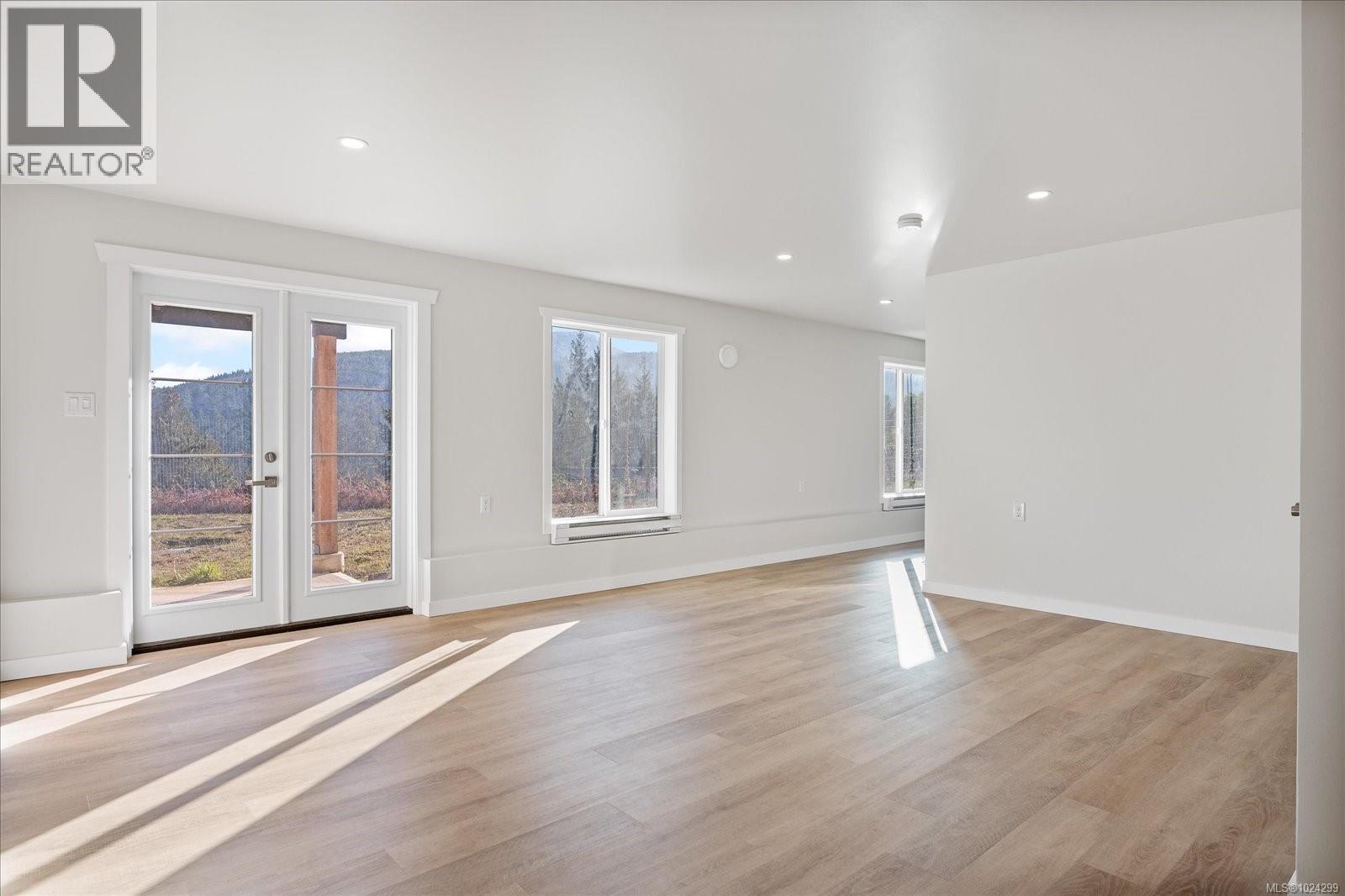 1770 JAY BELL TRAIL - 35