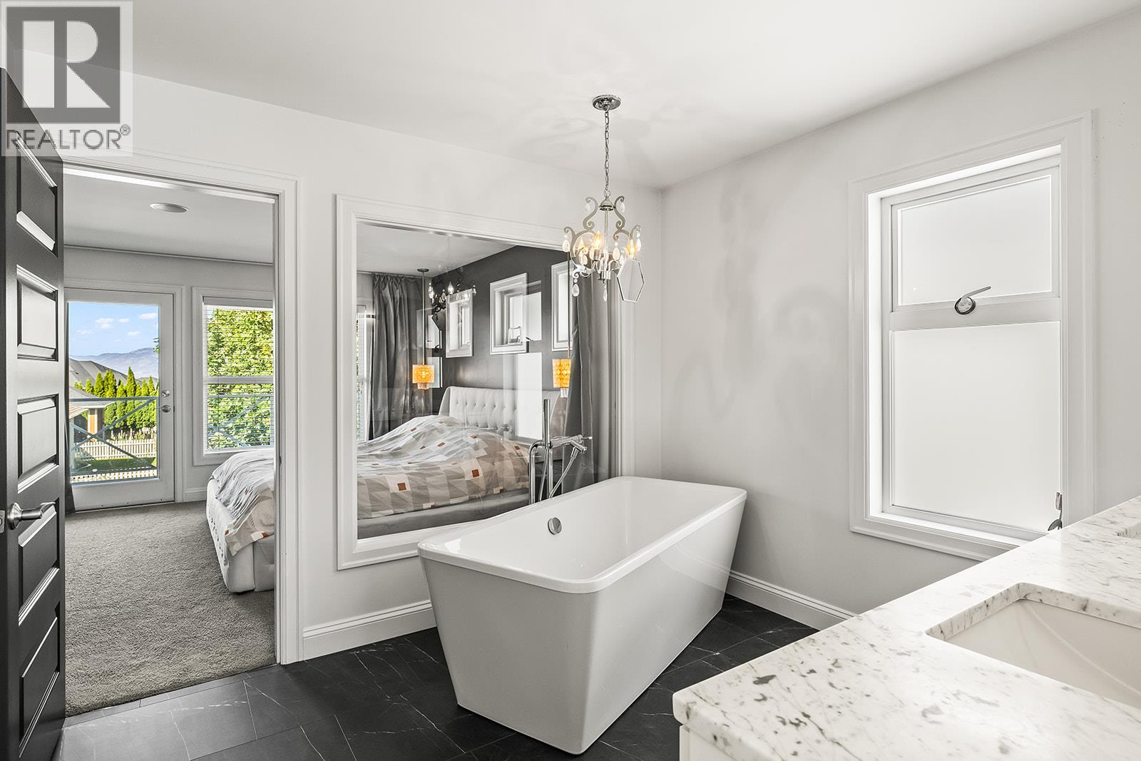 311 Providence Avenue, Kelowna