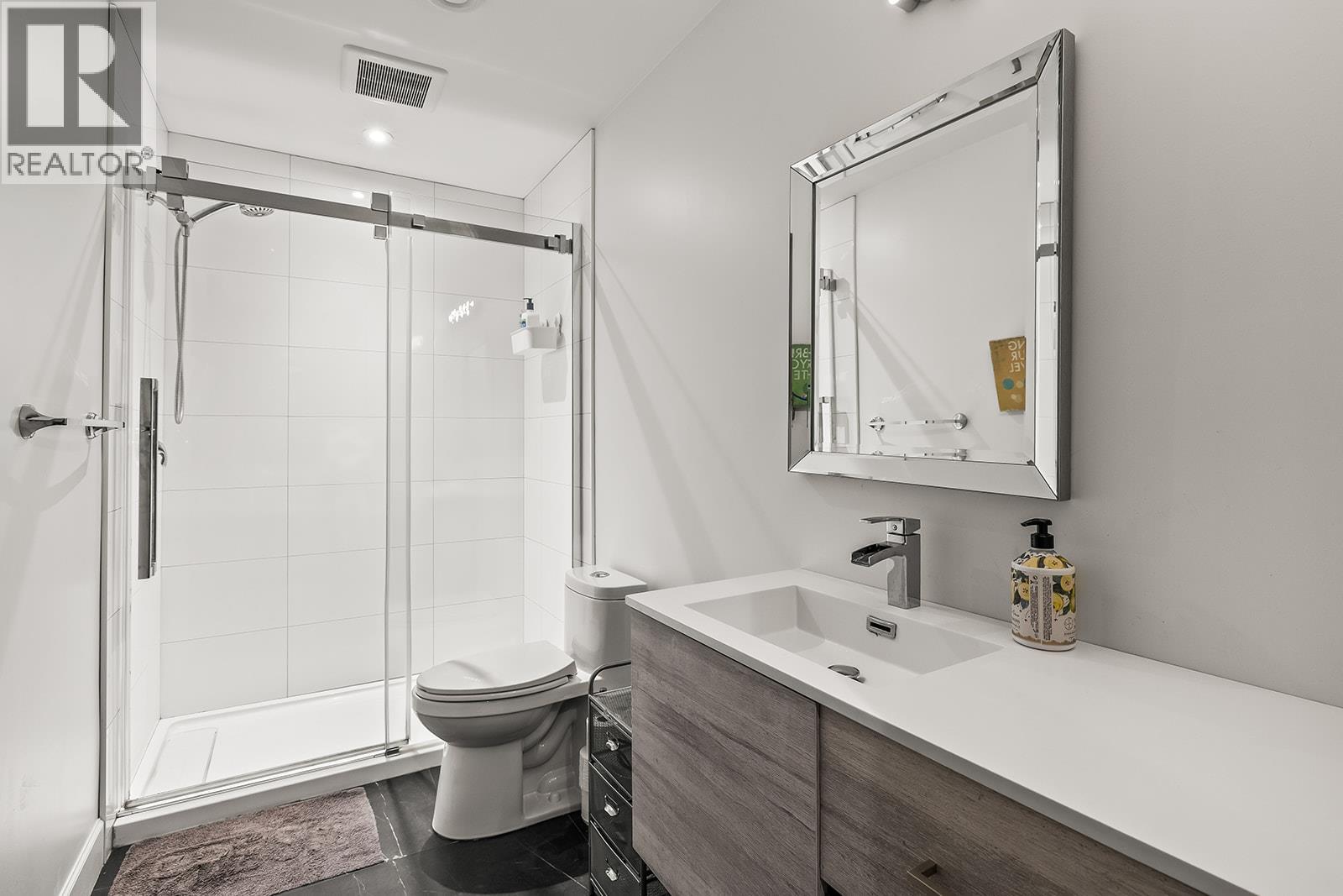 311 Providence Avenue, Kelowna