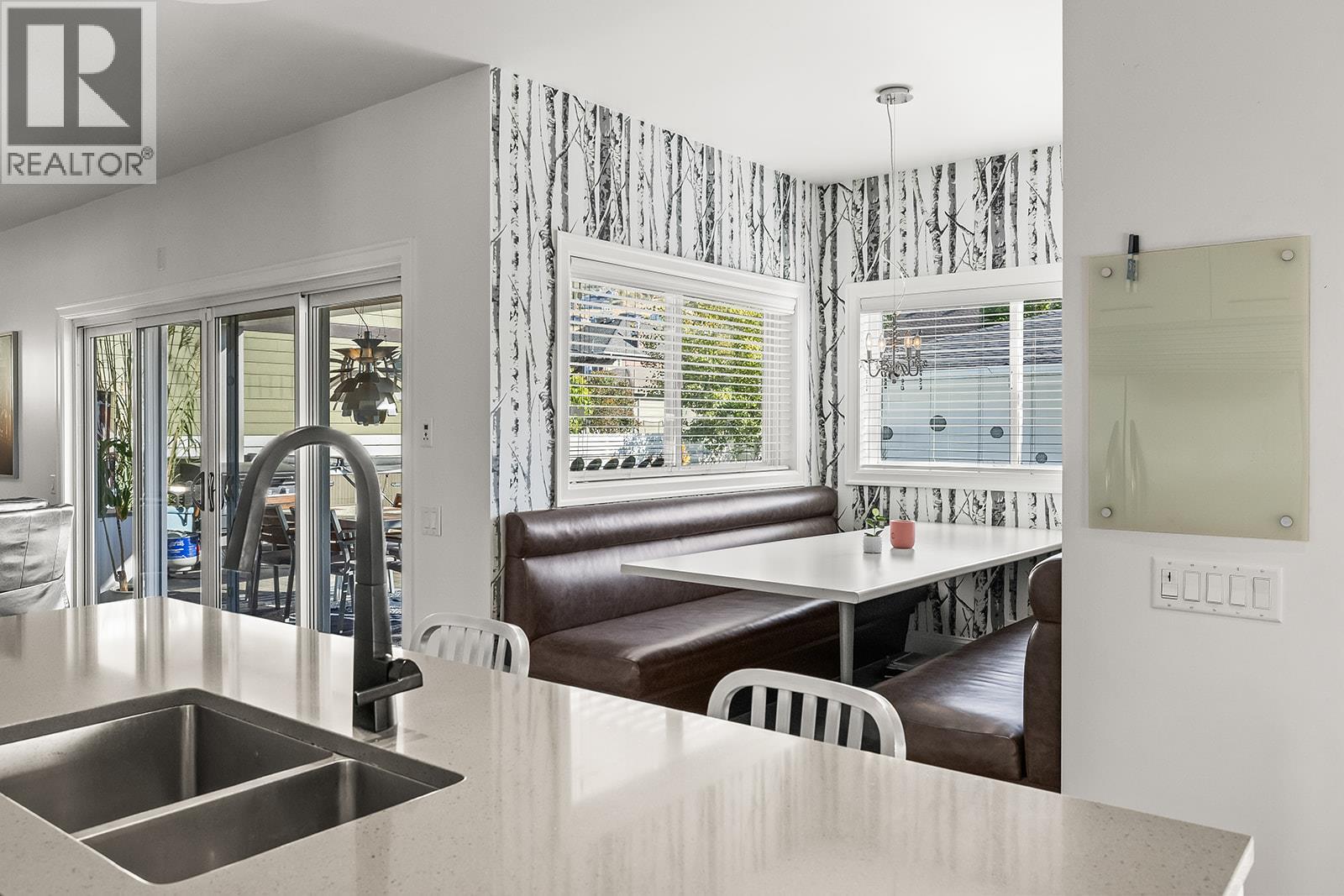 311 Providence Avenue, Kelowna