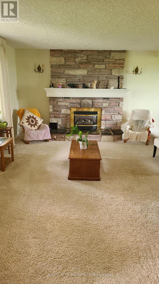 2853 BELLWOOD DRIVE - 3