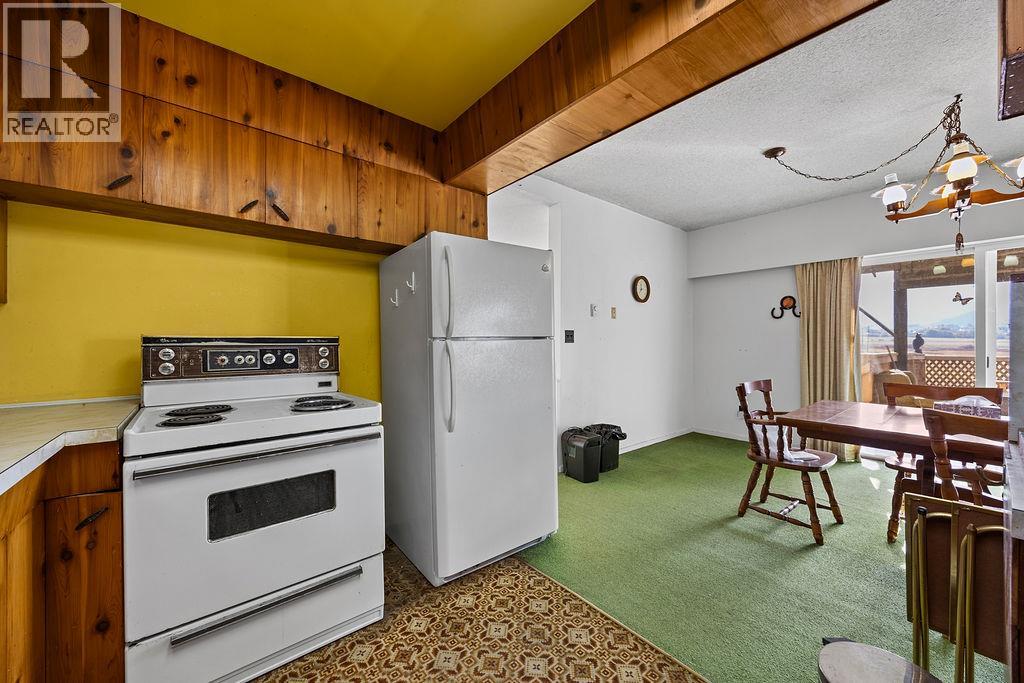 1823 Francis Street, Vernon