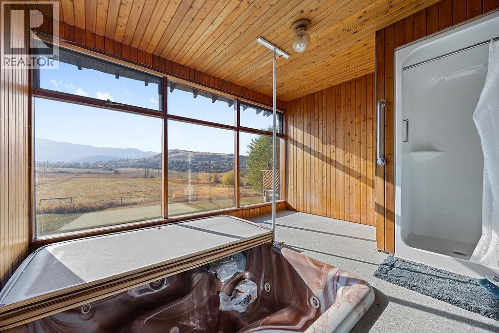 1823 Francis Street, Vernon