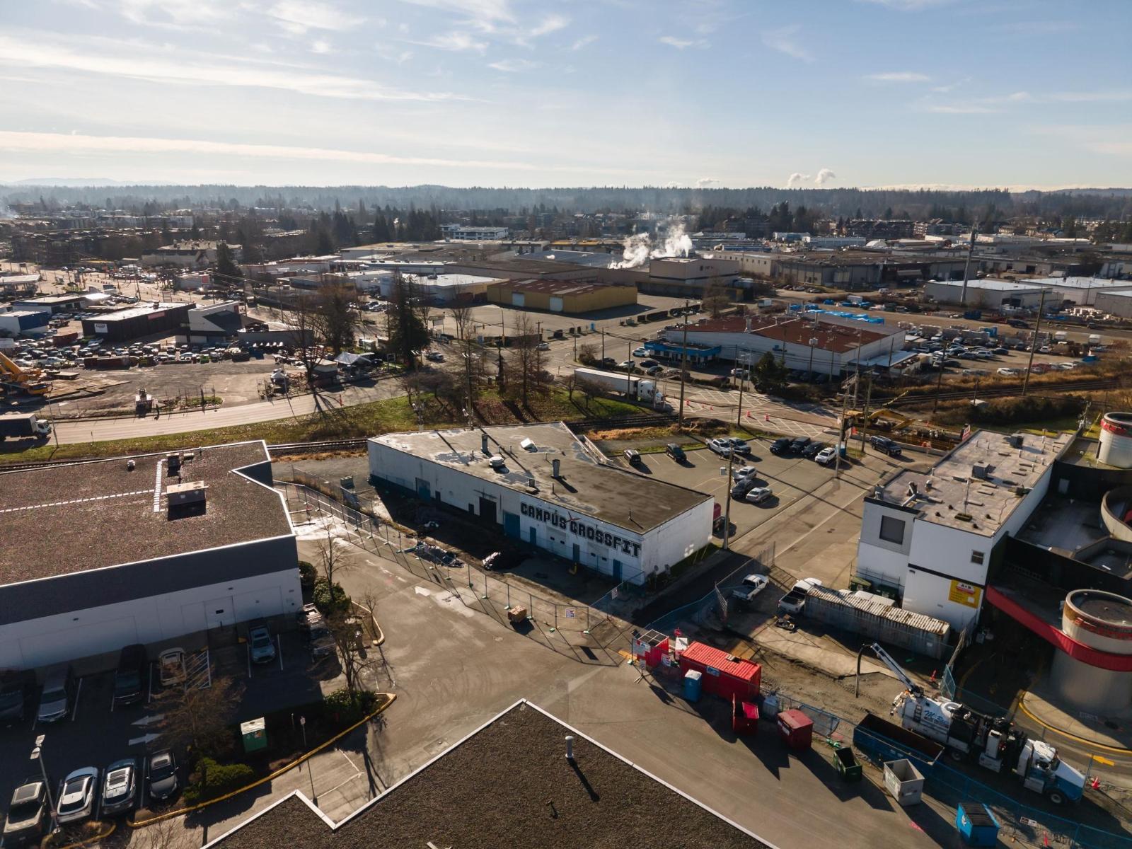 19889 FRASER HIGHWAY, Langley
