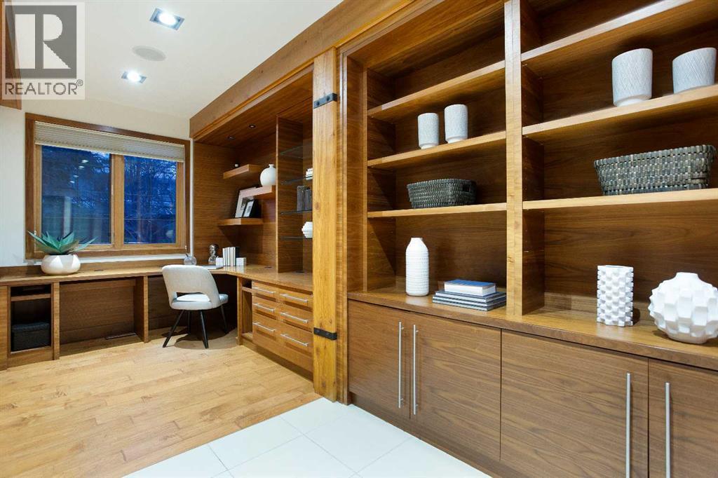 Single Family House for Sale in  Crescent Road NW Rosedale Calgary 