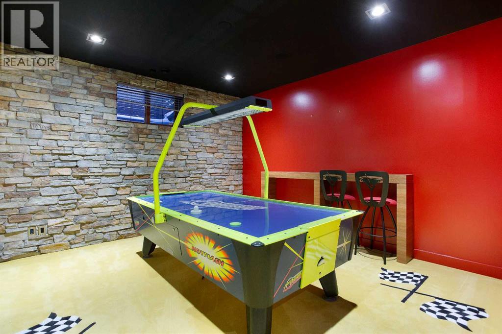 Single Family House for Sale in  Crescent Road NW Rosedale Calgary 