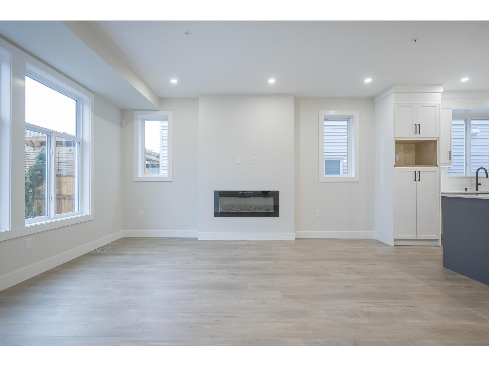 20516 76A AVENUE, Langley