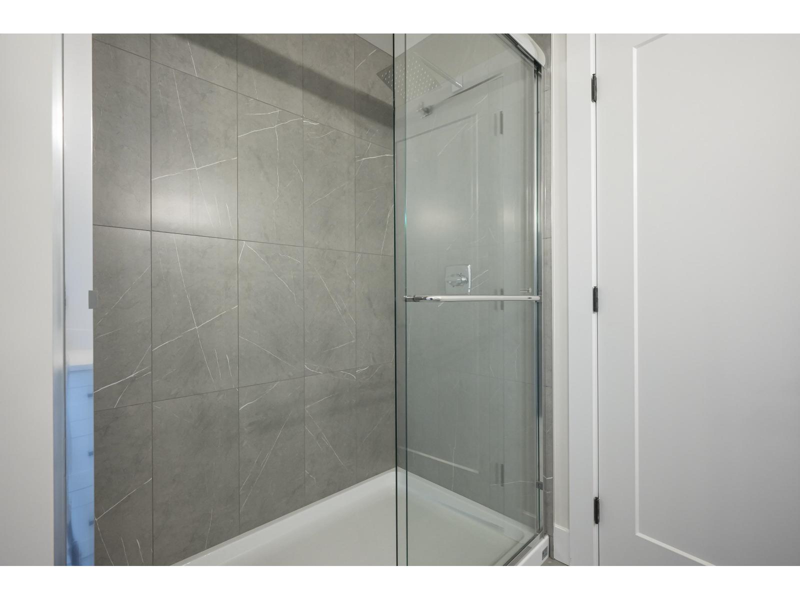 20516 76A AVENUE, Langley