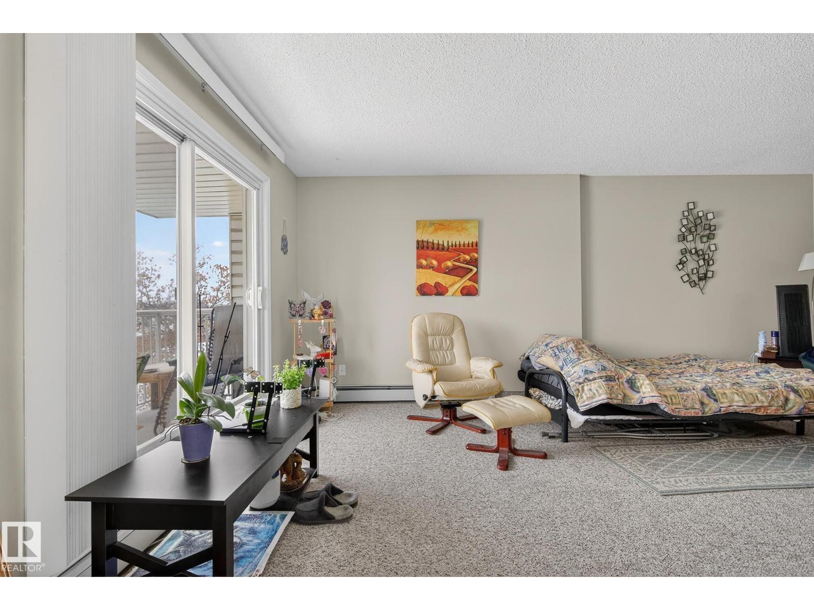 #302 4608 52 AV, Stony Plain