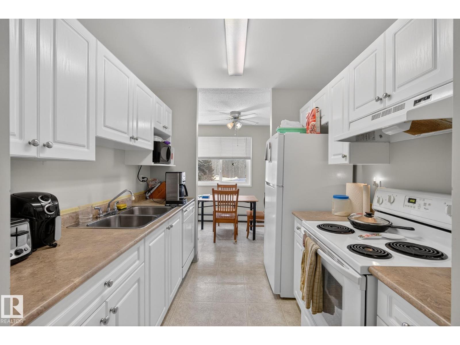 #302 4608 52 AV, Stony Plain