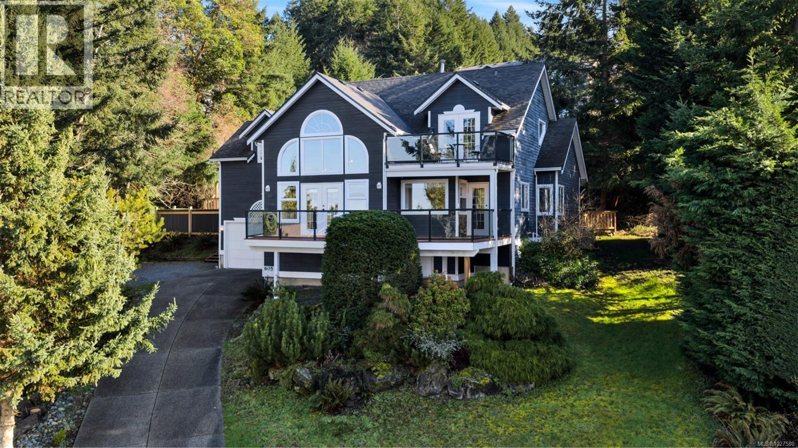 6054 Chippewa Rd, Duncan