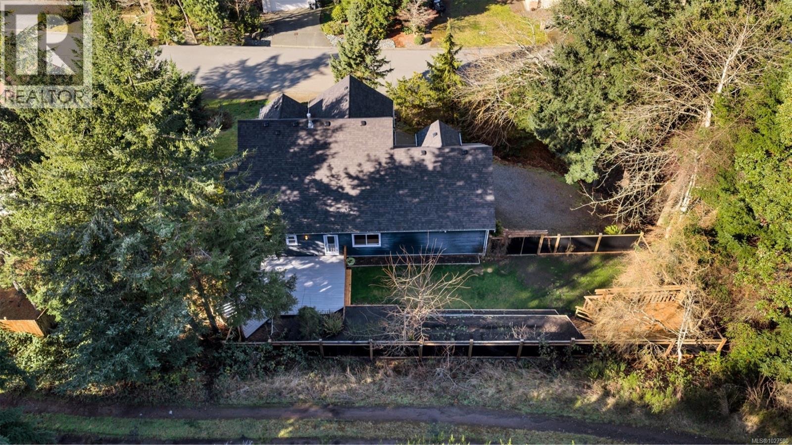 6054 Chippewa Rd, Duncan