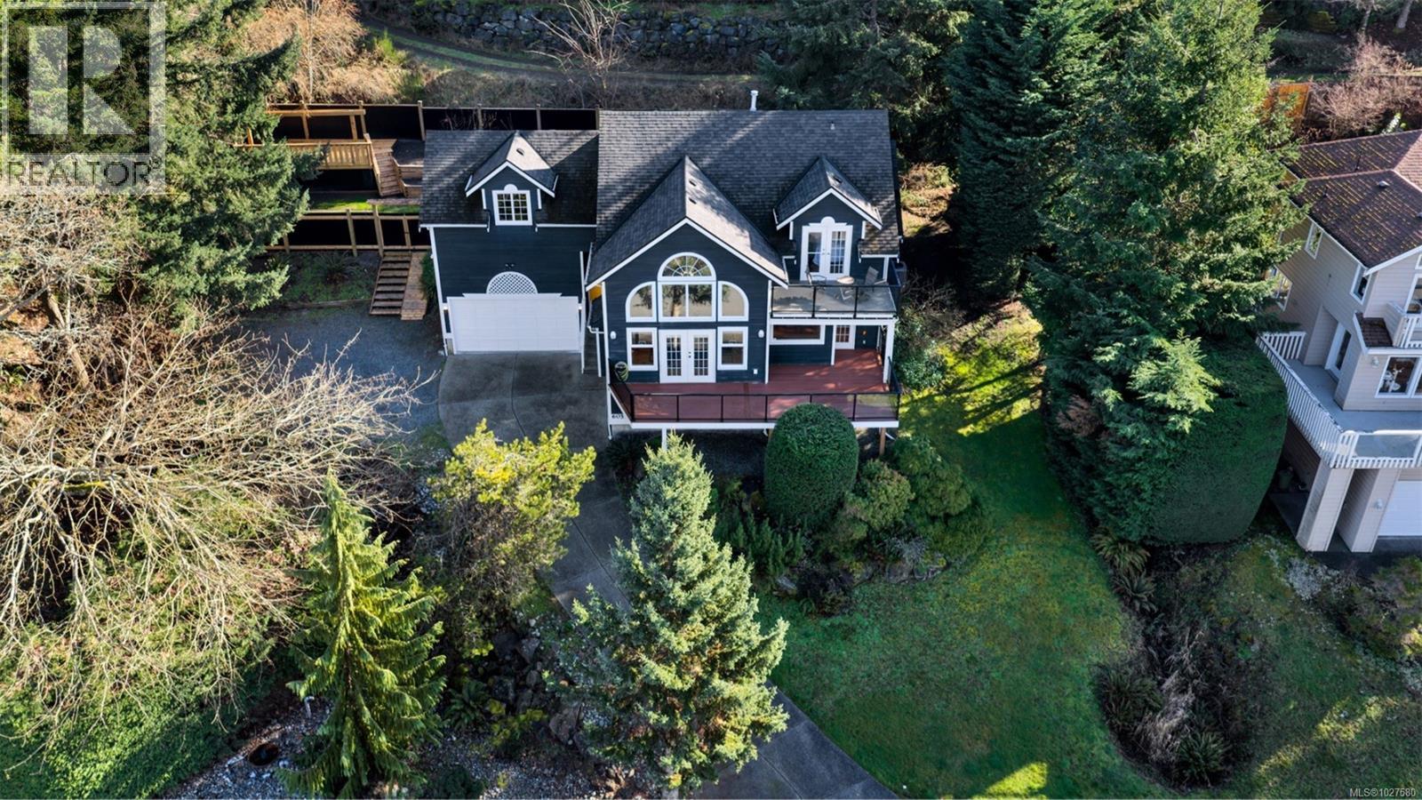 6054 Chippewa Rd, Duncan