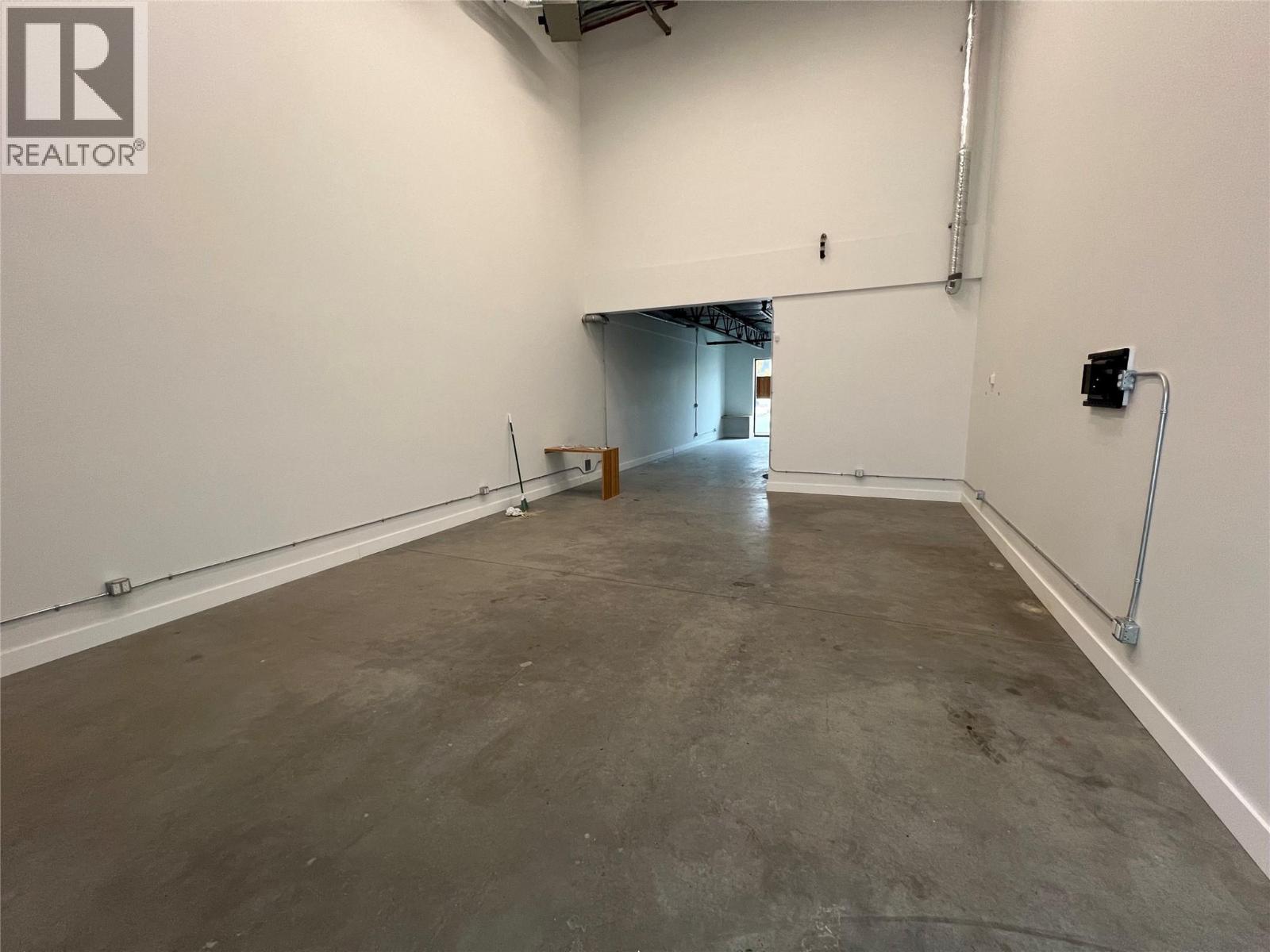 815 Vaughan Avenue Unit# A-106, Kelowna